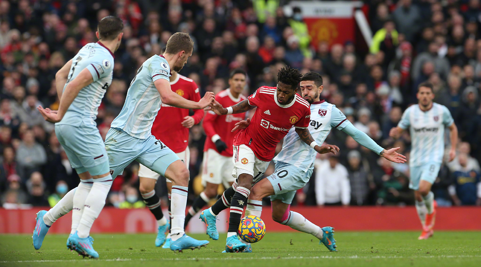 窥这位足坛 窥这位足坛